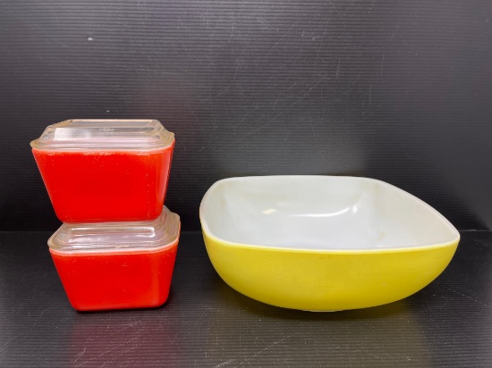 2 Red Pyrex Refrigerator Dishes with Lids and Large Yellow Pyrex Bowl