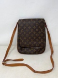 Louis Vuitton Purse