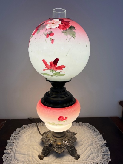 Gone with the Wind Style Lamp with Floral Decoration