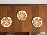 3 Complementary Leaf Plates