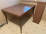Vintage Kitchen Table with 2 Leaves