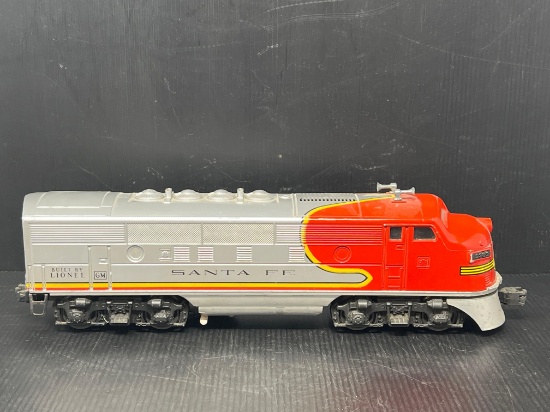 Lionel Post War Santa Fe 2333 Powered Diesel Engine, 1948 Model with Box