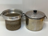 Stock Pot with Strainer Insert