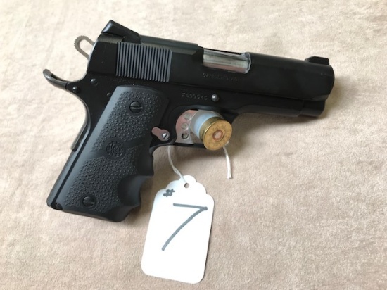 COLT OFFICER 45ACP