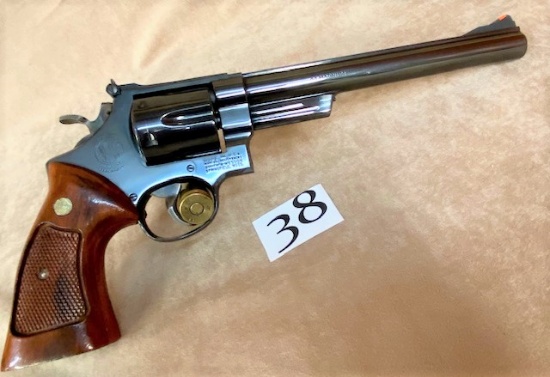 SMITH AND WESSON 29-2 44 MAG REVOLVER