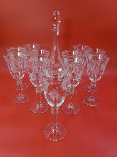 Set of 11 Vintage William Sonoma Etched Wine Glasses and Decanter