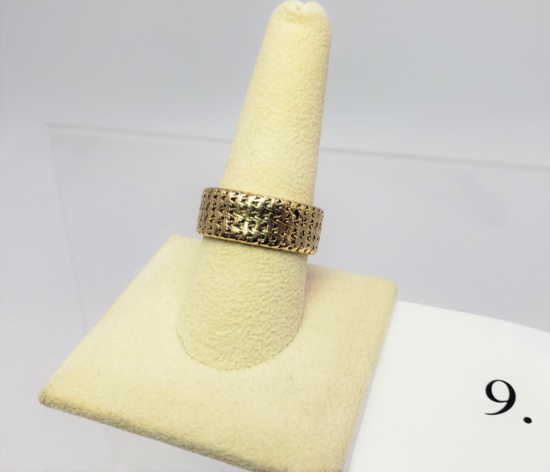 14KT YELLOW GOLD BAND RING 11.34 GRAMS OF GOLD