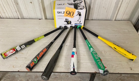 LOT OF 6 BATS WITH PITCHING AND FIELDING MACHINE