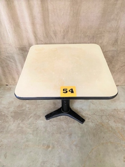 10 Square Dining Tables 30" x 30"