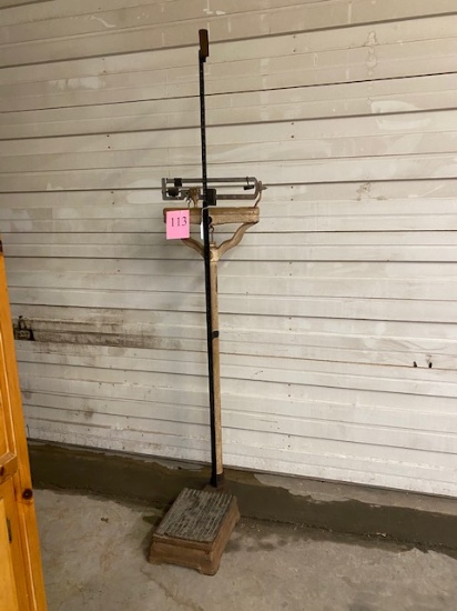 ANTIQUE SCALE