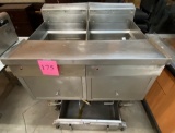 4 BASKET DOUBLE FRYER WITH ROLLING GREASE TRAP CART