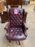 LEATHER EXECUTIVE OFFICE CHAIR