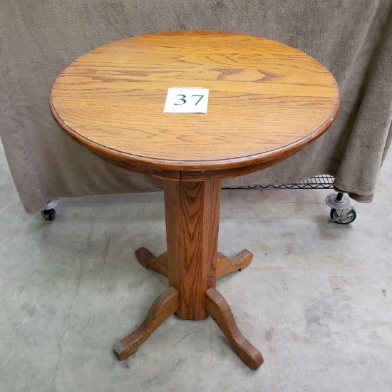 ROUND WOOD 30" PUB  TABLE