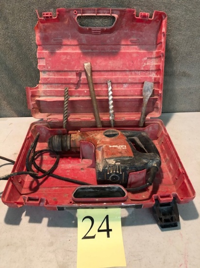 HILTI  TE 30 HAMMER DRILL