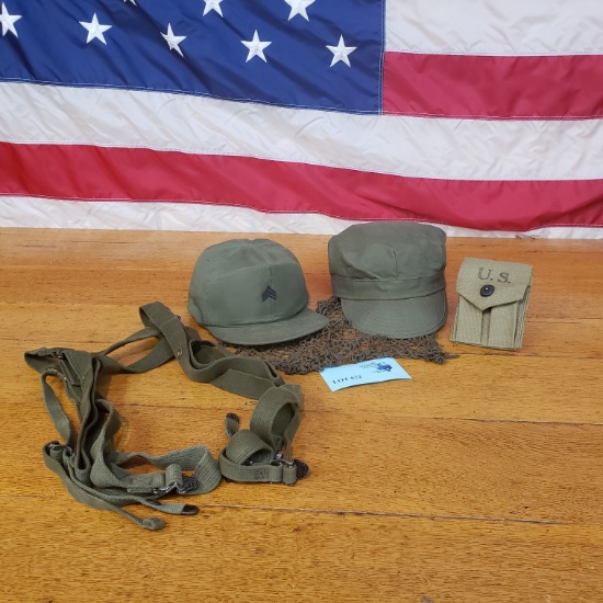 LOT OF HARNESSES, MILITARY CAPS, HELMET NET AND MAGAZINE POUCH