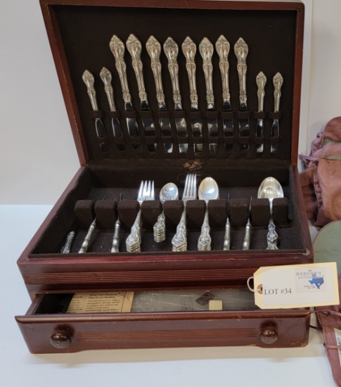 LOT OF STERLING SILVER FLATWARE - SPANISH PROVINCIAL BY TOWLE