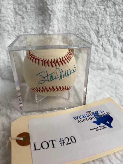 STAN MUSIAL SIGNED BASEBALL