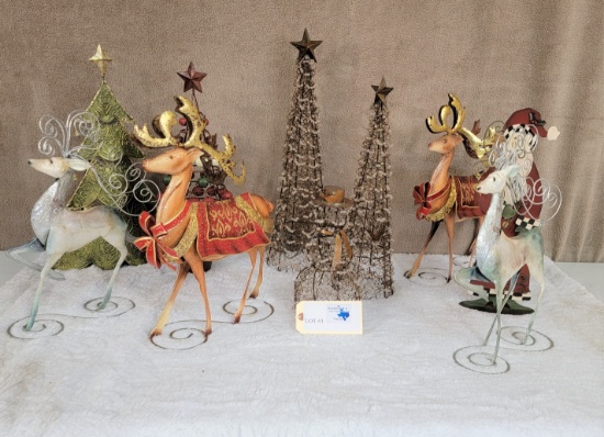 LOT OF METAL HOLIDAY DECOR