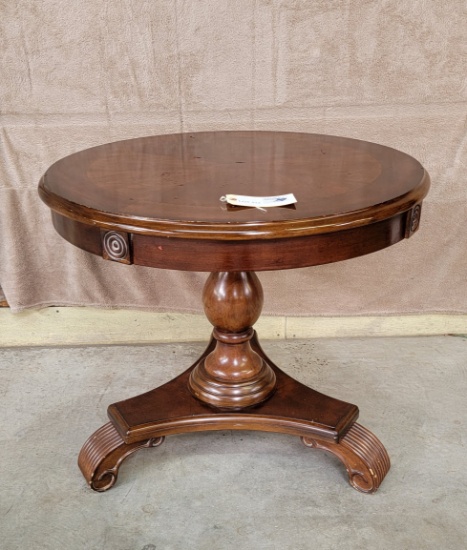 ROUND LAMP TABLE
