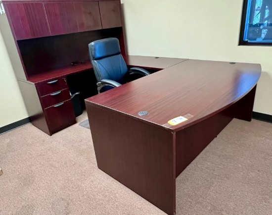 U SHAPE DESK WITH HUTCH TOP WITH EXECUTIVE CHAIR