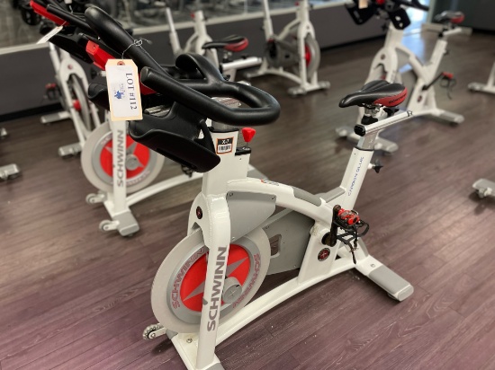SCHWINN CARBON BLUE SPIN BIKE