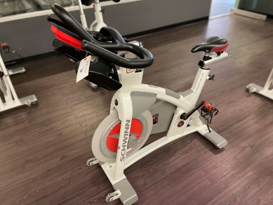 SCHWINN CARBON BLUE SPIN BIKE
