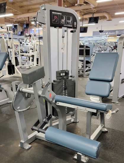 HAMMER STRENGTH LEG EXTENSION