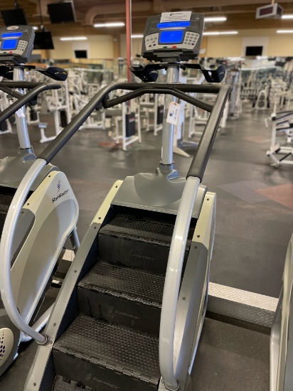 STAIR MASTER STAIR CLIMBER