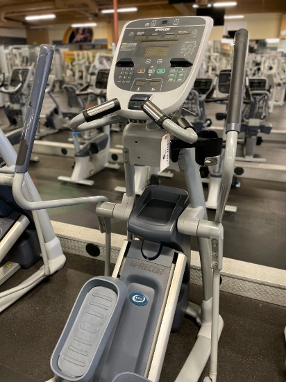 PRECORE EFX576i ELIPTICAL MACHINE