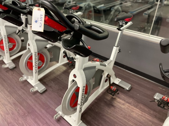 SCHWINN CARBON BLUE SPIN BIKE