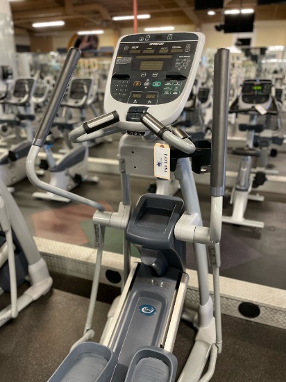 PRECORE EFX576i ELIPTICAL MACHINE