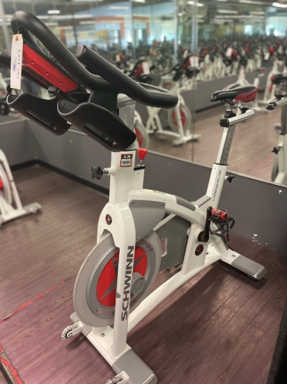 SCHWINN CARBON BLUE SPIN BIKE