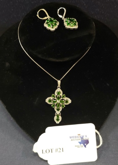 2PC SET STERLING SILVER GREEN GEMSTONE AND CRYSTAL PENDANT WITH CHAIN AND EARRINGS