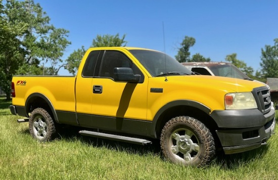 2004 FORD F150 TRUCK