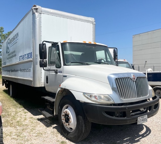 2010 NAVISSTAR INTERNATIONAL 4000 TRUCK