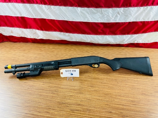 REMINGTON 870 EXPRESS MAGNUM SHOTGUN WITH LIGHT