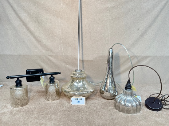 LOT OF 4 HANGING PENDANT AND VANITY LIGHT
