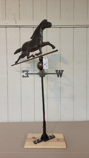 METAL WEATHER VANE WITH HORSE TOP