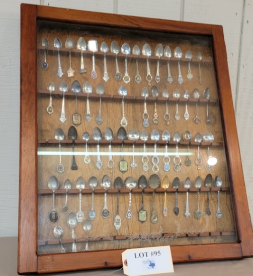 LARGE COLLECTIBLE SPOON COLLECTION IN DISPLAY