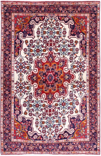 HAMADAN RUG 3'3" X 5'1"
