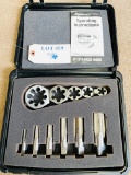 ICS 12PC PIPE TAP AND DIE SET IN CASE