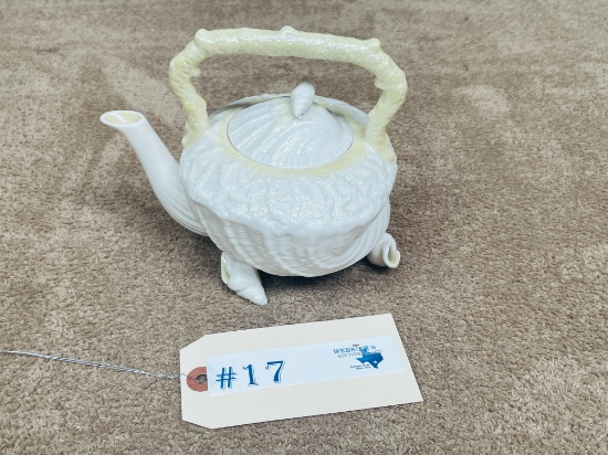 SIGNED BELLEEK IRELAND TEA POT