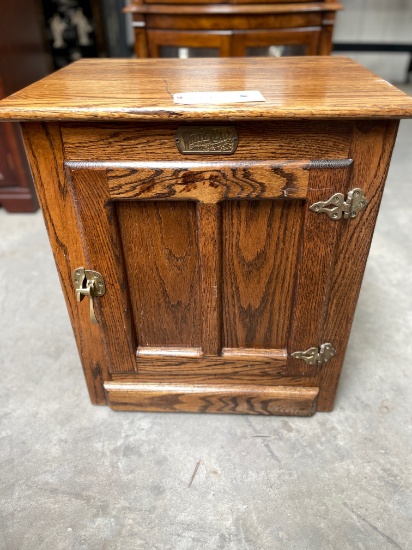 ANTIQUE WHITE CLAD OAK ICE BOX