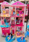 BARBIE DREAMHOUSE WITH BARBIE DOLLS AND ACCESSORIES