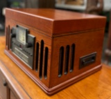 ANTIQUE CROSLEY RADIO