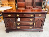 KINCAID BUFFET