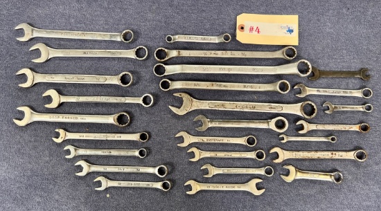 LOT OF 26PC WRENCHES