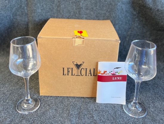 NEW LUXU WINE GLASSES IN BOX