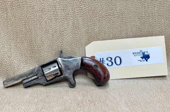 ANTIQUE REVOLVER