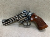 SMITH & WESSON MODEL 586 .357MAG REVOLVER